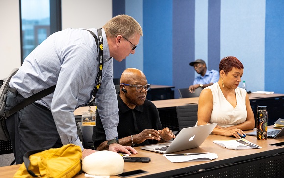 Faculty Institute 2025: Moving Toward Academic Distinction