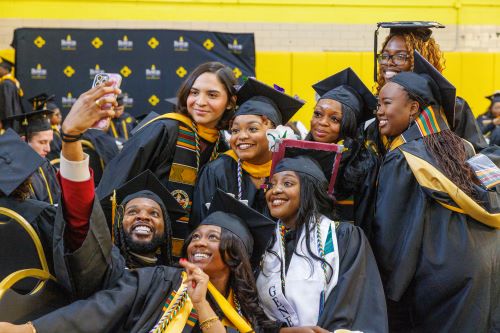 winter commencement photo